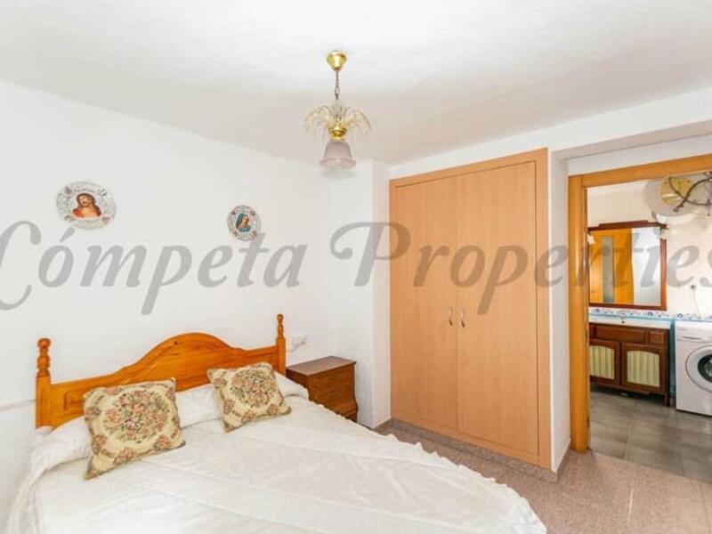 3 bedroom Townhouse for sale