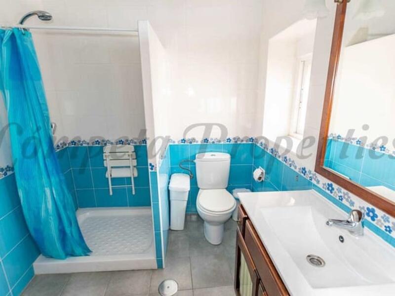 3 bedroom Townhouse for sale