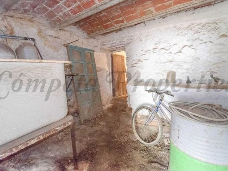 4 Schlafzimmer Stadthaus zu verkaufen