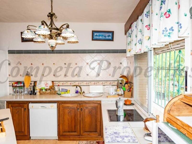 2 спальная комната Деревенский Дом продается