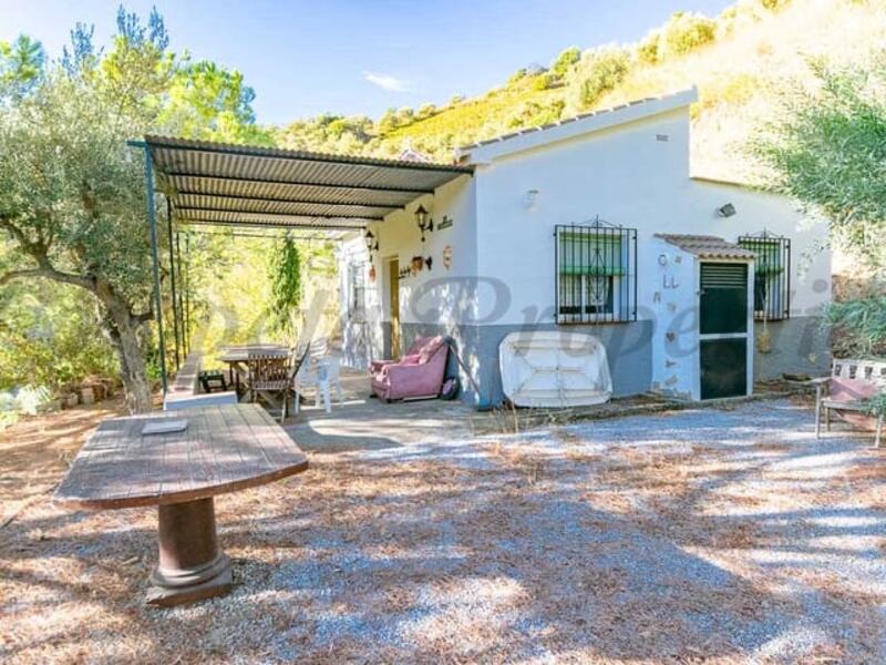 Country House for sale in Competa, Málaga