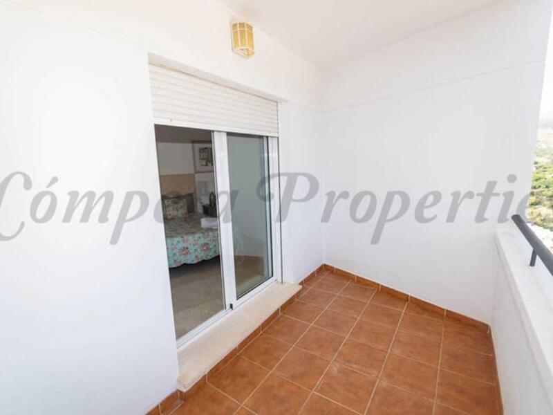 2 slaapkamer Appartement Te koop
