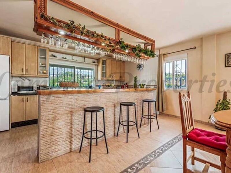 4 slaapkamer Landhuis voor lange termijn huur