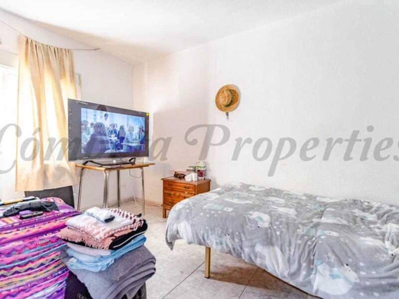 4 slaapkamer Appartement Te koop