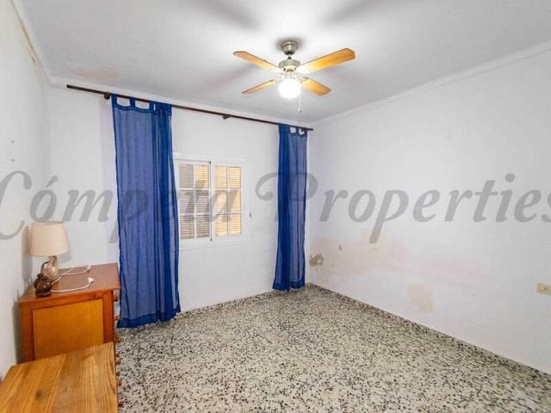 3 Schlafzimmer Stadthaus zu verkaufen