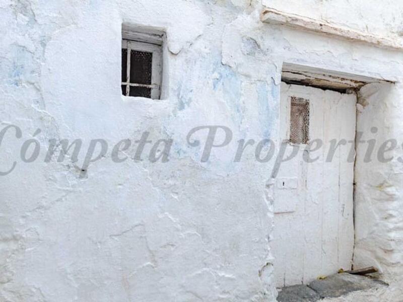 Byhus til salg i Salares, Málaga