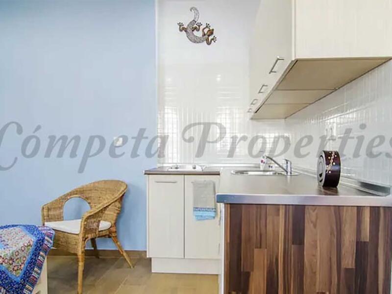 1 bedroom Apartment for Long Term Rent