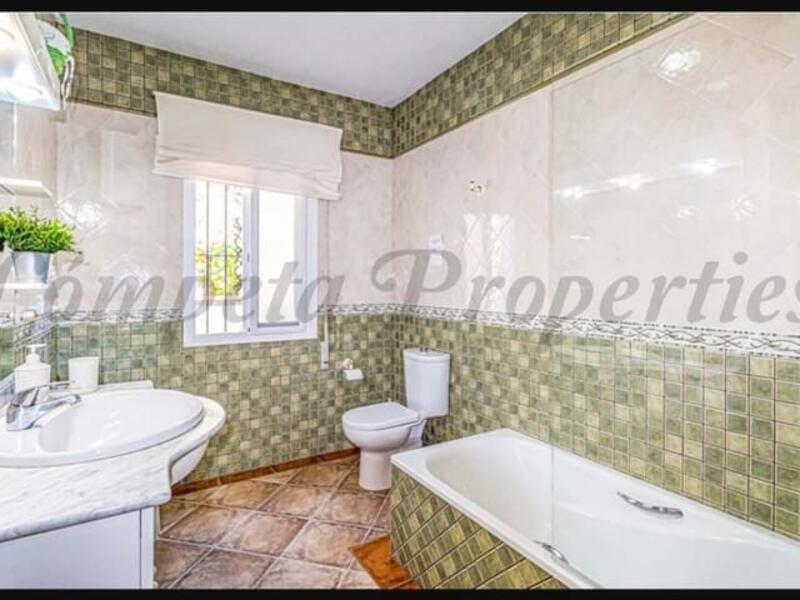 3 Schlafzimmer Villa für Langzeitmiete