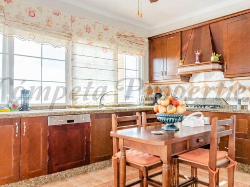 5 slaapkamer Villa Te koop