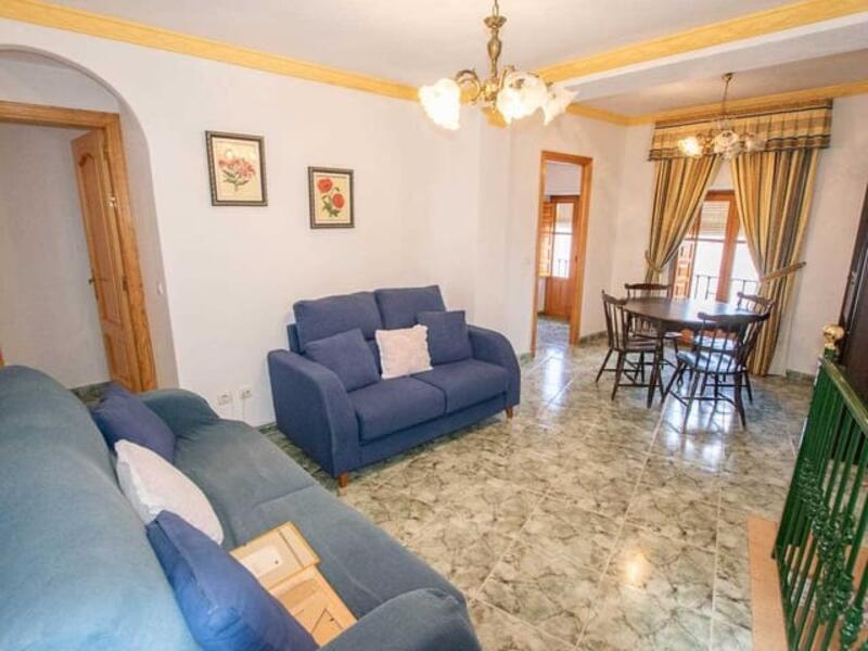 4 Schlafzimmer Stadthaus zu verkaufen