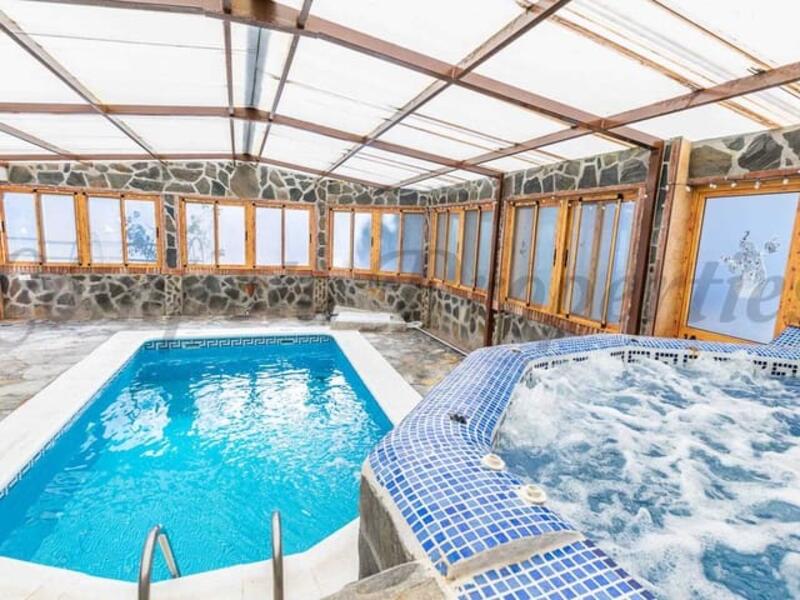 Casa de Campo en venta en Sayalonga, Málaga