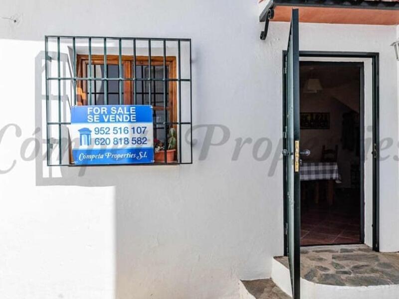 Adosado en venta en Archez, Málaga