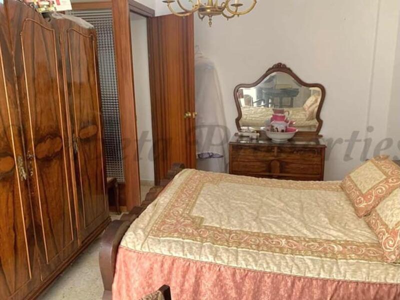 4 Schlafzimmer Appartement zu verkaufen