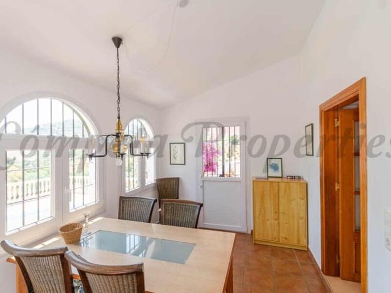 5 Schlafzimmer Villa zu verkaufen