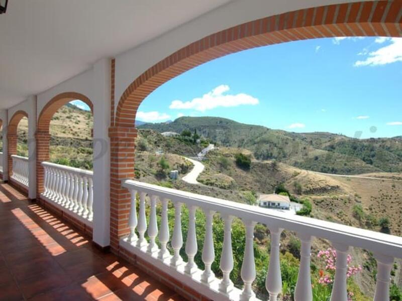 5 bedroom Villa for sale