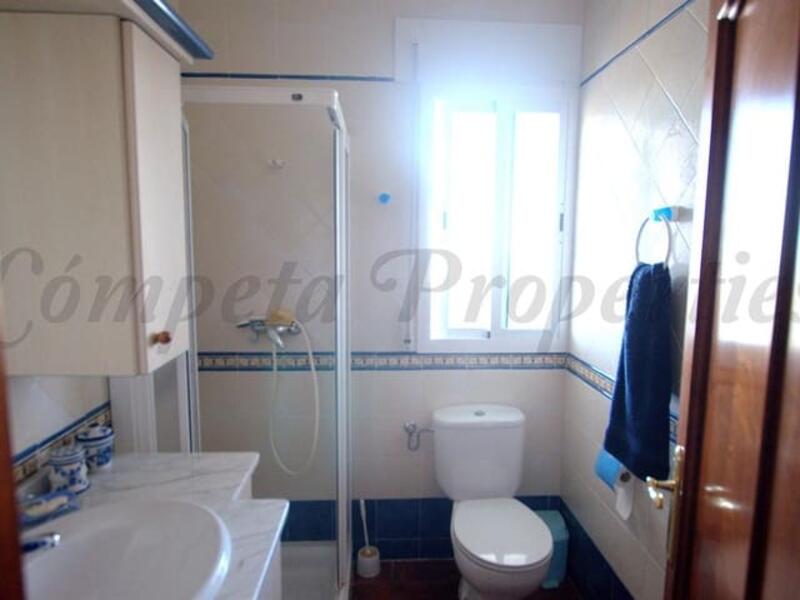 5 bedroom Villa for sale