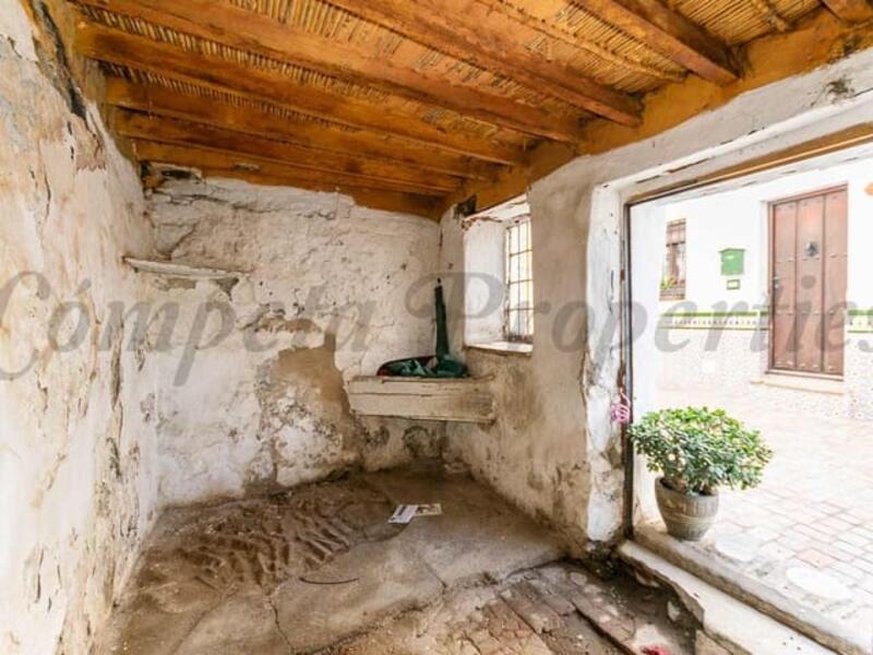 1 slaapkamer Gezinswoning Te koop
