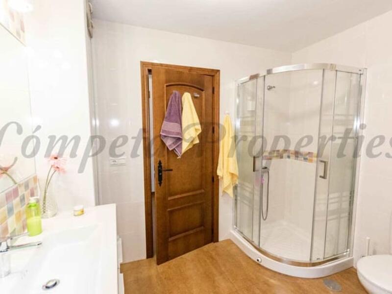 4 Schlafzimmer Villa zu verkaufen