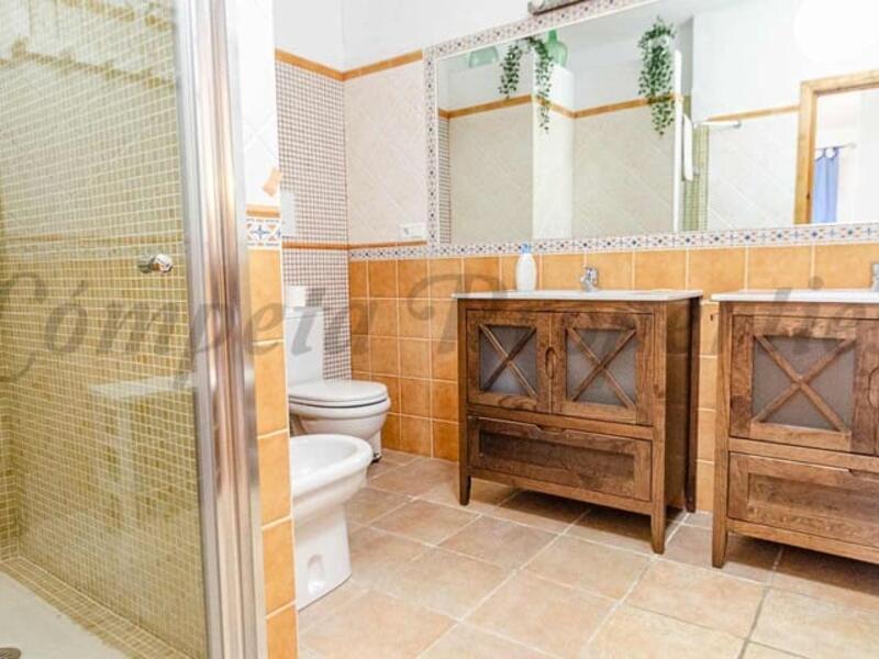 2 Cuarto Casa de Campo en venta
