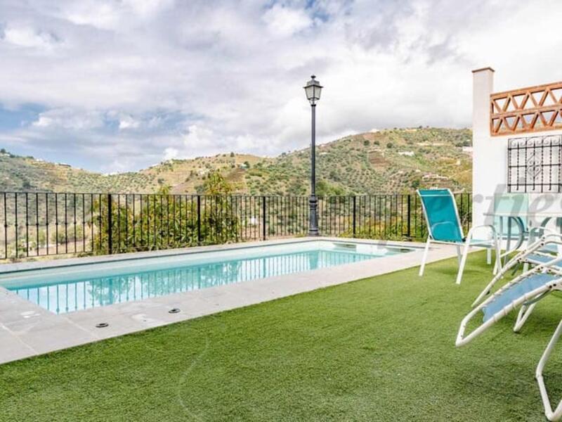 2 Cuarto Casa de Campo en venta