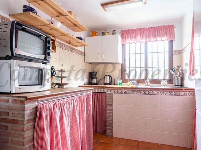 2 Cuarto Casa de Campo en venta