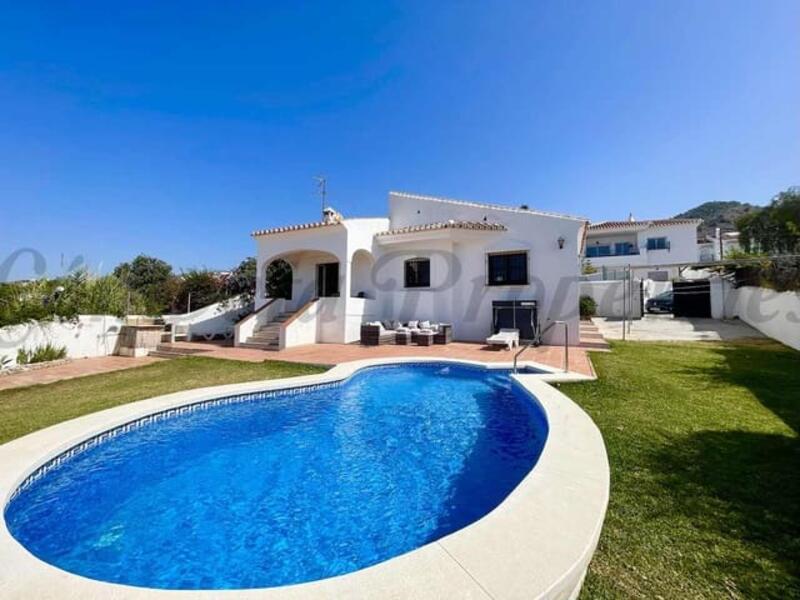 вилла продается в Nerja, Málaga