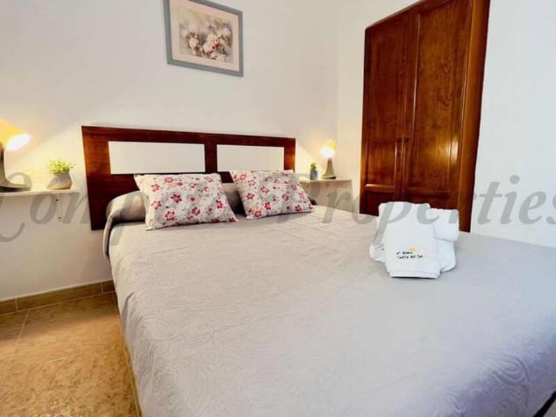 2 bedroom Country House for sale