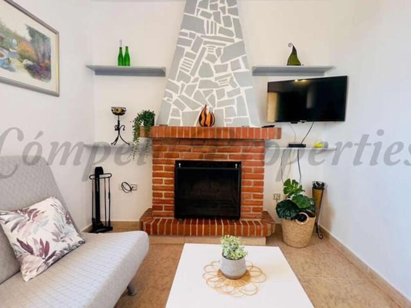 2 bedroom Country House for sale