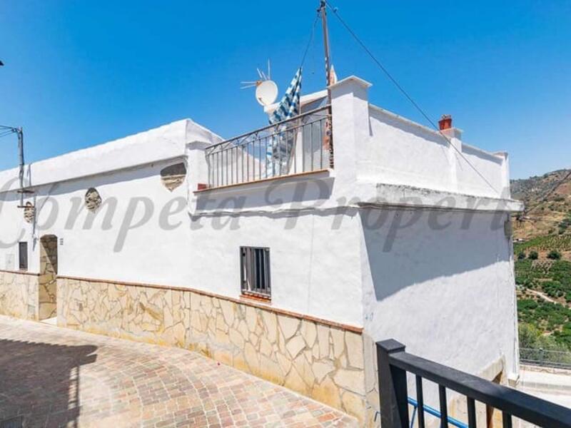 Radhus till salu i Sayalonga, Málaga