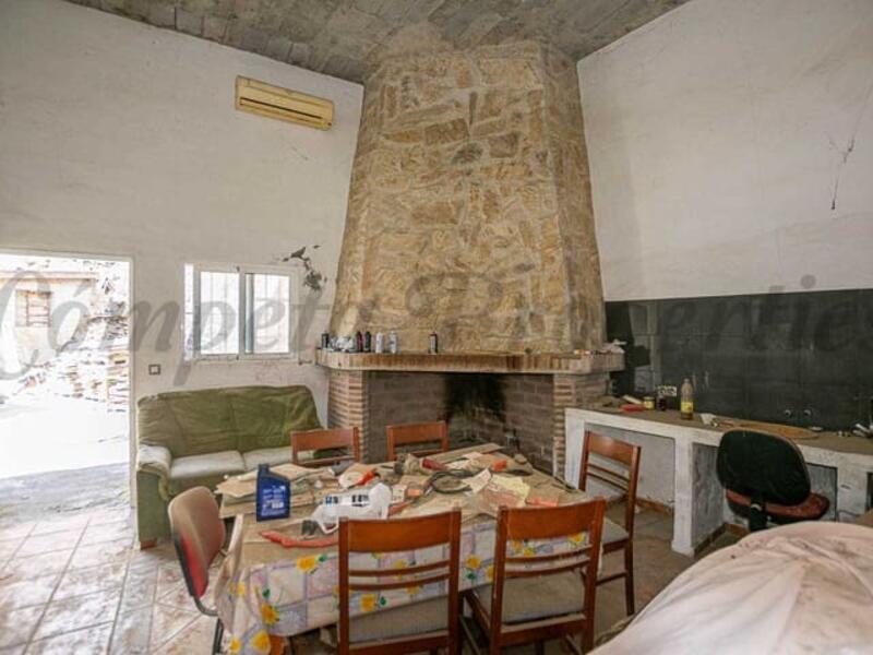 Landhuis Te koop