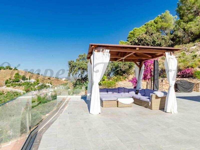 5 bedroom Villa for sale