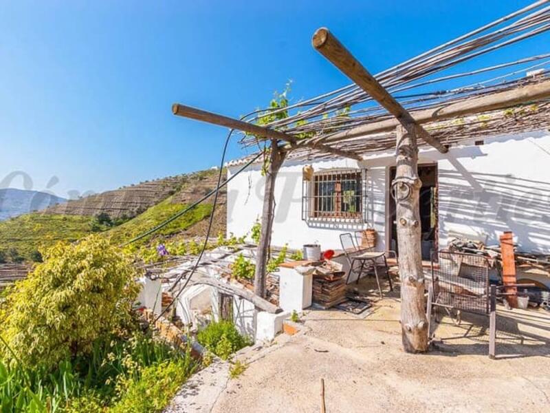 Деревенский Дом продается в Competa, Málaga