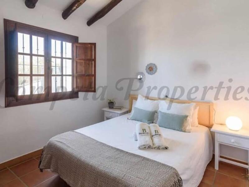 3 Schlafzimmer Landhaus zu verkaufen