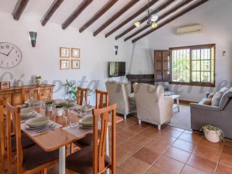 3 Schlafzimmer Landhaus zu verkaufen