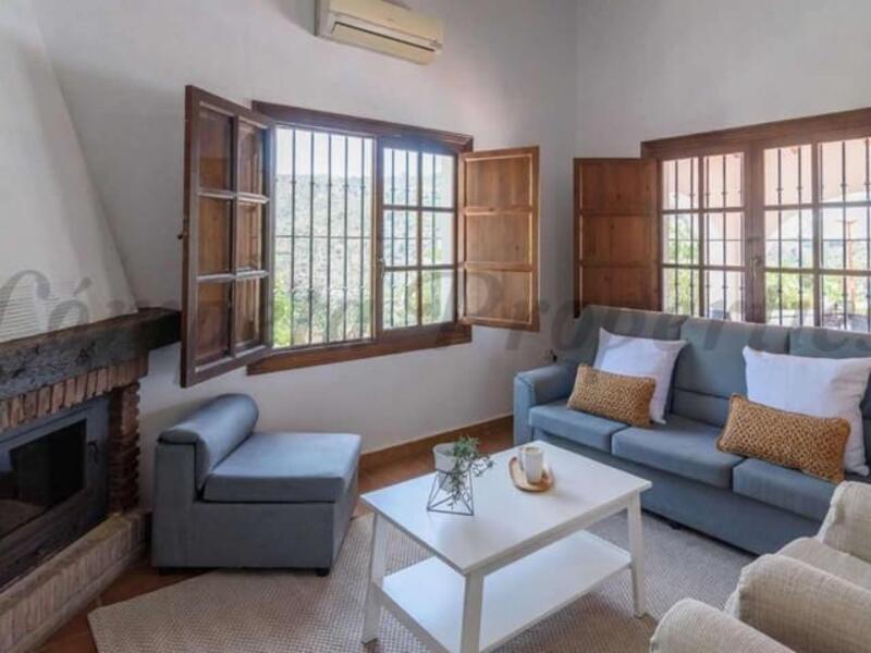 3 Schlafzimmer Landhaus zu verkaufen