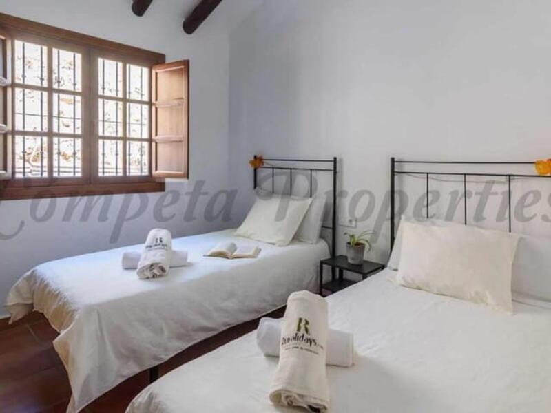 3 Schlafzimmer Landhaus zu verkaufen