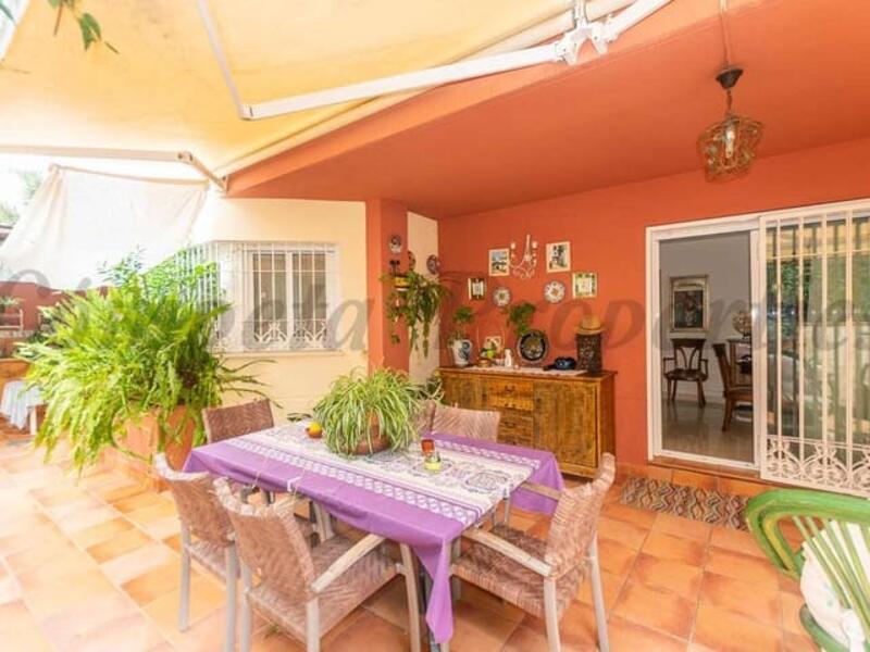 5 Schlafzimmer Stadthaus zu verkaufen