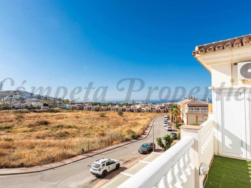 2 bedroom Apartment for Long Term Rent