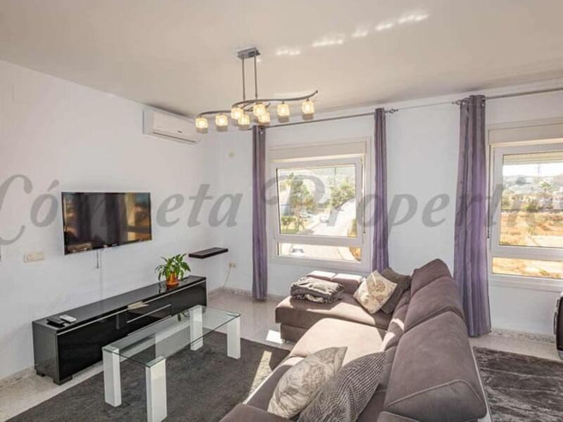 2 bedroom Apartment for Long Term Rent
