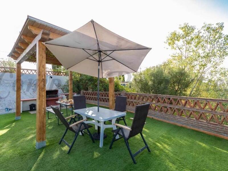2 bedroom Country House for Long Term Rent