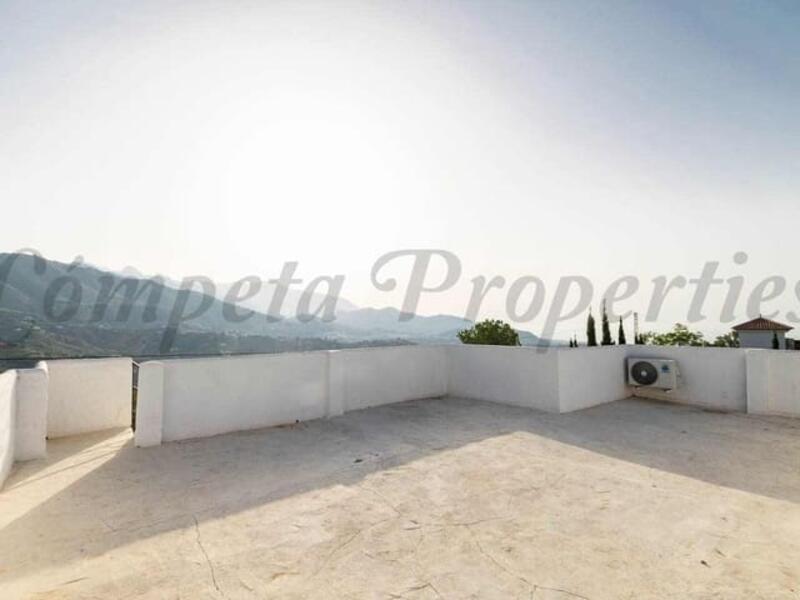 2 bedroom Country House for Long Term Rent