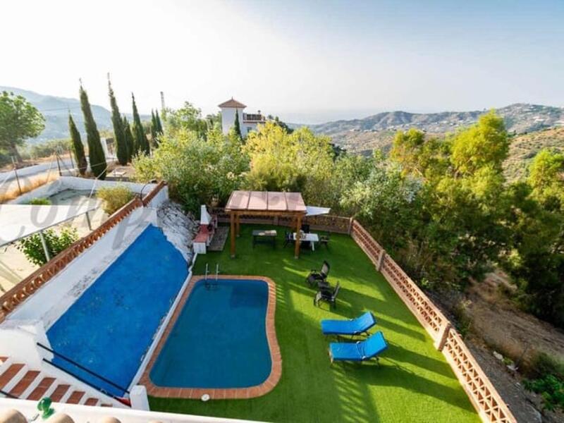 2 bedroom Country House for Long Term Rent