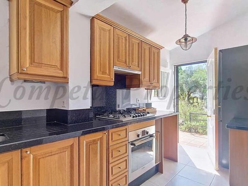 Country House for sale