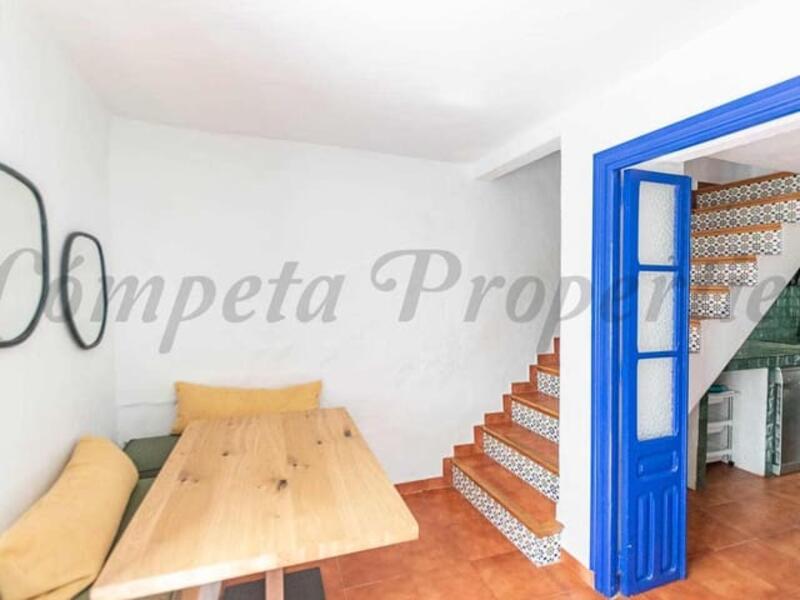 3 bedroom Townhouse for sale