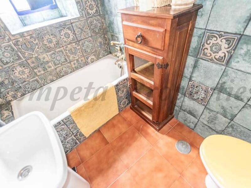 3 bedroom Townhouse for sale