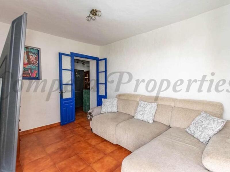 3 bedroom Townhouse for sale