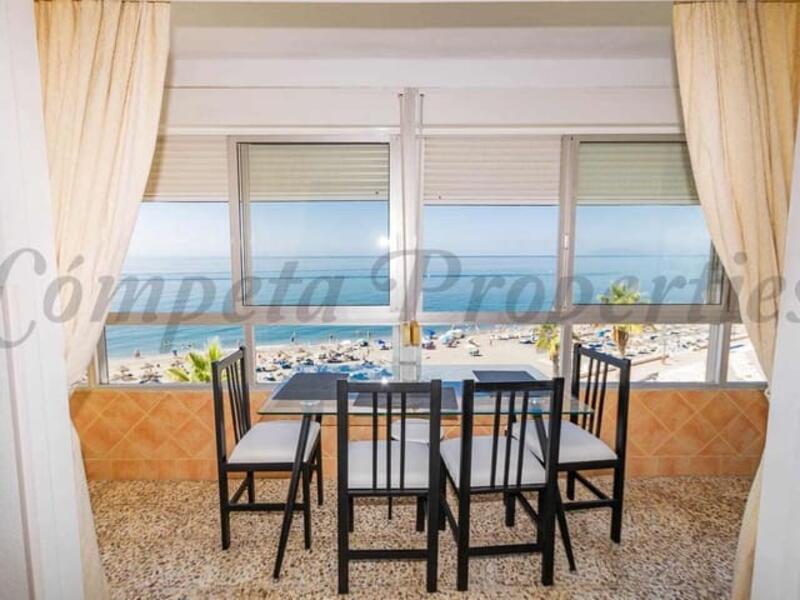 Lägenhet för långsiktig hyra i Torrox, Málaga
