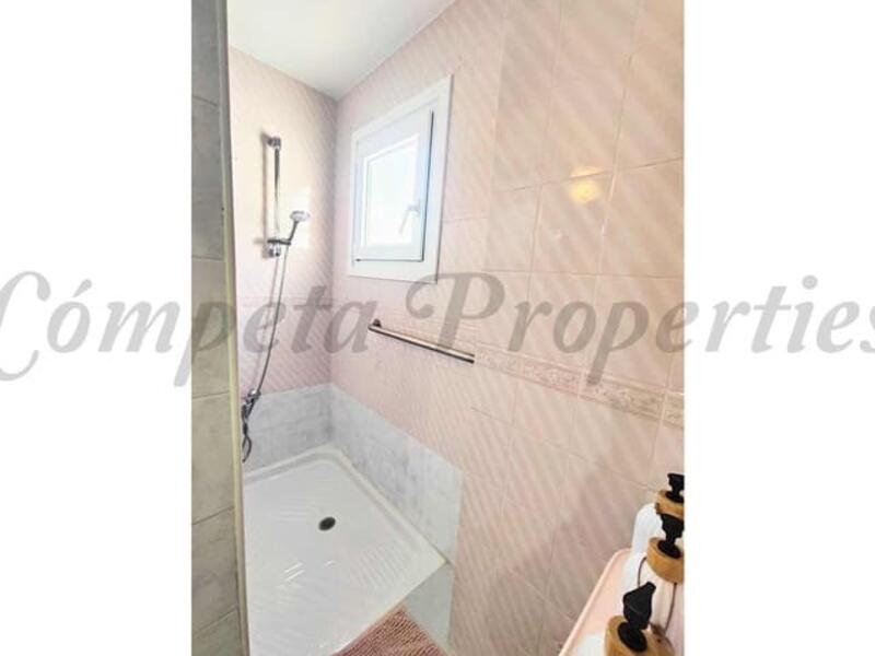 3 bedroom Apartment for Long Term Rent