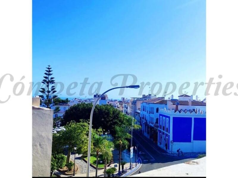 3 bedroom Apartment for Long Term Rent