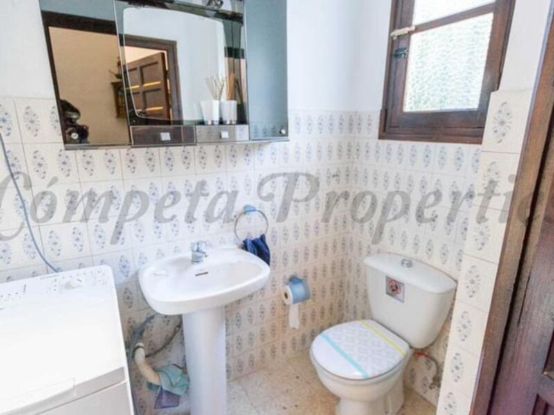 2 bedroom Townhouse for Long Term Rent